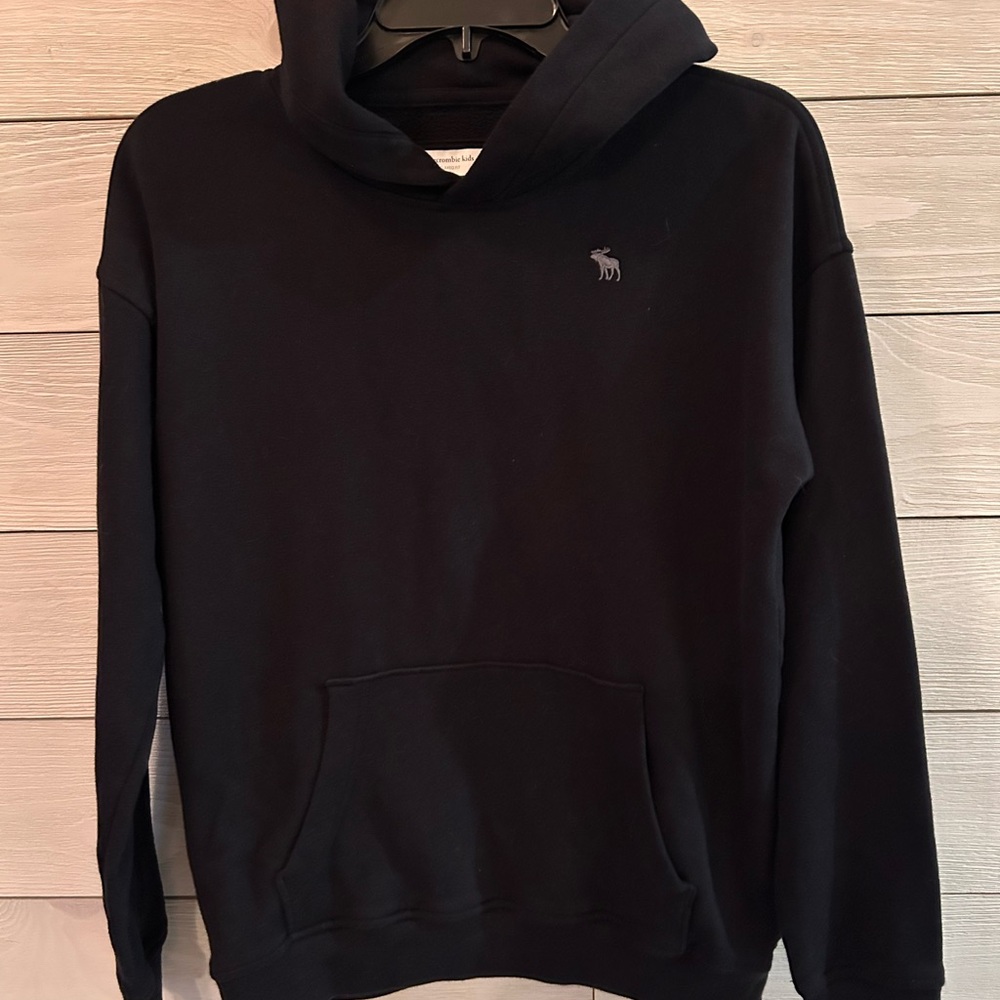 Abercrombie Kids Black Pullover Hoodie relaxed fit 13/14